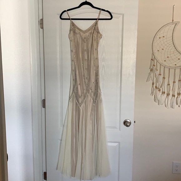 Dave & Johnny Dresses & Skirts - Dave & Johnny beaded dress